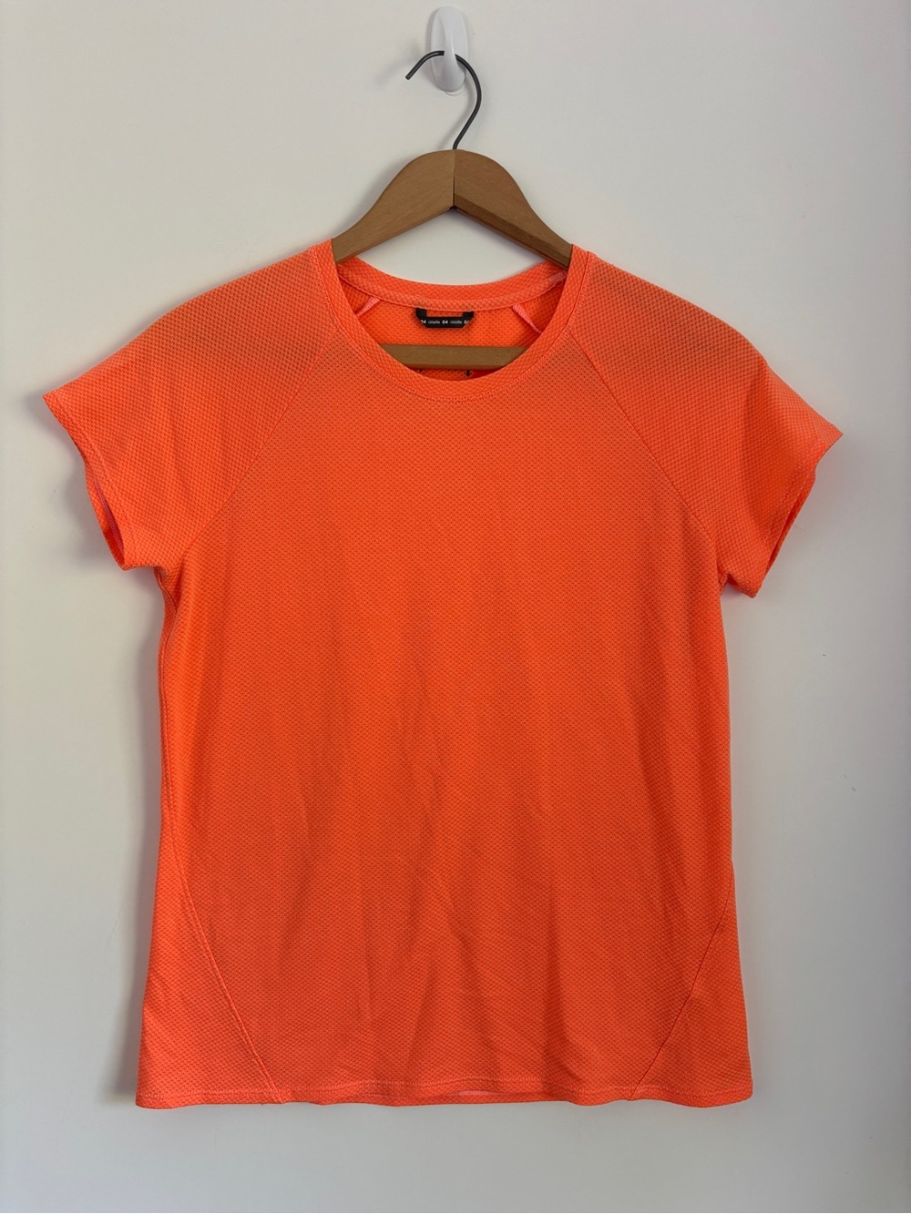 oiselle Neon Orange Crewneck Short Sleeve Performance Tee Size 4